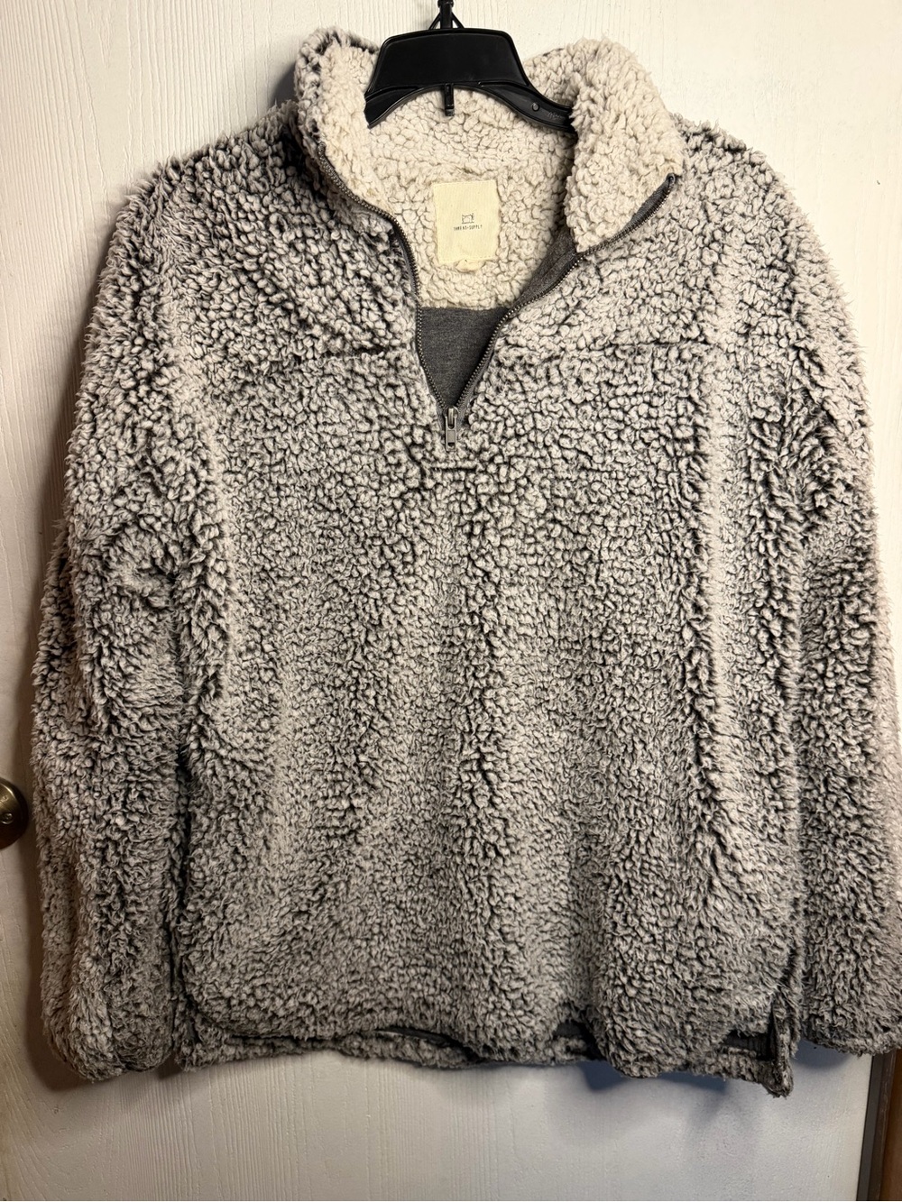 Thread & Supply Men's Zip-Up Sherpa Pullover - Light Gray